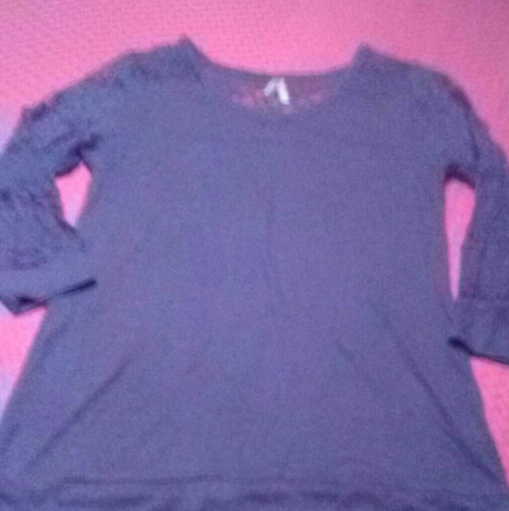 Women's vanity top